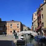 Appartamento Frari Prestige Canal View