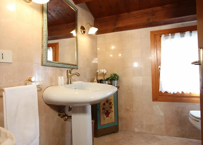 Frari Prestige Canal View 公寓 威尼斯